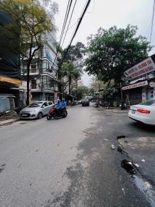 Bán nhà Mặt Phố KIM ĐỒNG, GIÁP BÁT 58m 5T ] Vỉa Hè - Kinh Doanh, Ô tô tránh. Giá chỉ 1X tỷ
